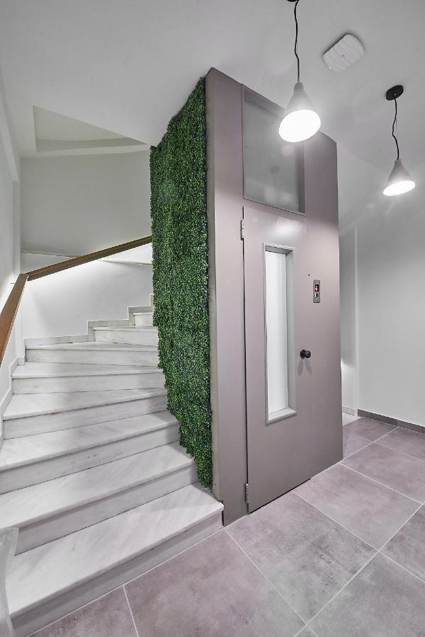 Be Based Near Acropolis, In An Exquisite Studio! Athen Eksteriør billede